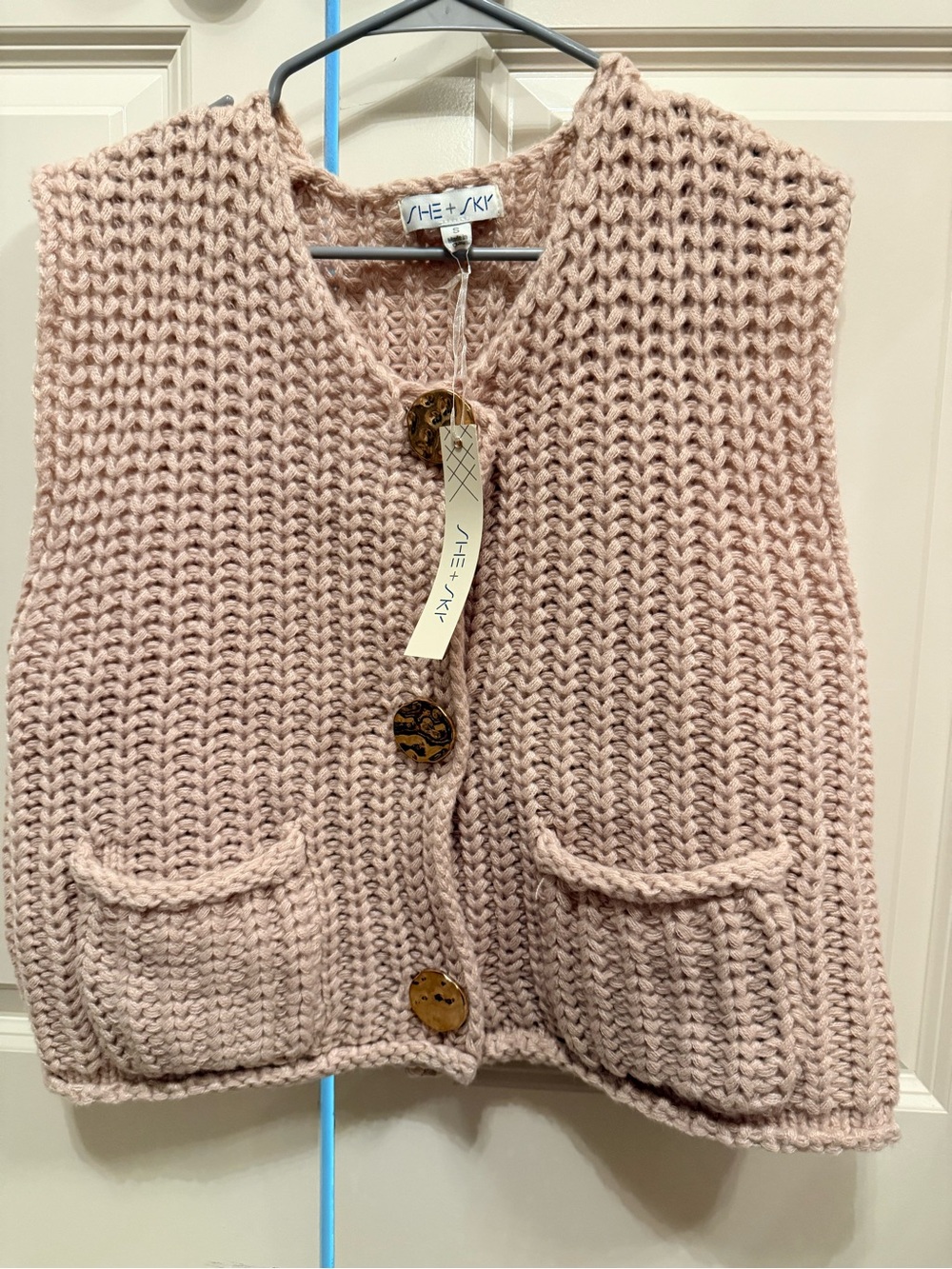 She + Sky Chunky Knit Button Sweater Vest S NWT